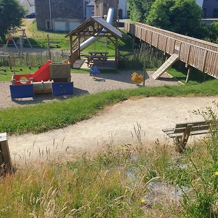 Du Mini Jardin Apartament *